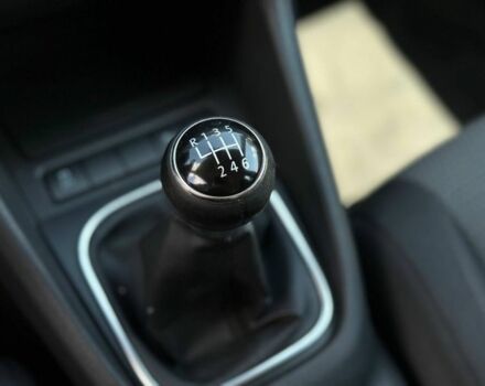 Черный Фольксваген Гольф, объемом двигателя 1.4 л и пробегом 244 тыс. км за 8400 $, фото 7 на Automoto.ua