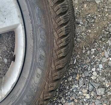 Черный Фольксваген Гольф, объемом двигателя 1.6 л и пробегом 225 тыс. км за 8199 $, фото 13 на Automoto.ua