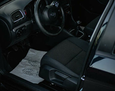 Чорний Фольксваген Гольф, об'ємом двигуна 1.6 л та пробігом 284 тис. км за 7500 $, фото 17 на Automoto.ua