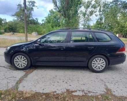 Черный Фольксваген Гольф, объемом двигателя 1.6 л и пробегом 253 тыс. км за 7000 $, фото 1 на Automoto.ua