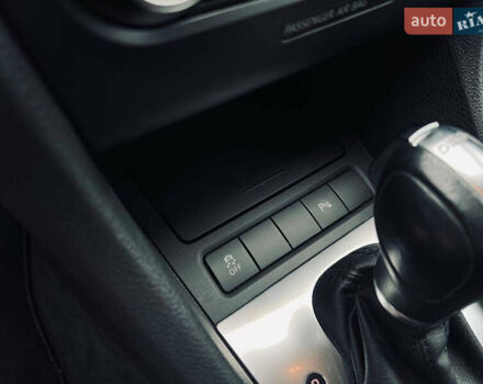 Чорний Фольксваген Гольф, об'ємом двигуна 1.39 л та пробігом 250 тис. км за 8800 $, фото 16 на Automoto.ua