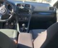 Черный Фольксваген Гольф, объемом двигателя 1.6 л и пробегом 218 тыс. км за 7699 $, фото 5 на Automoto.ua