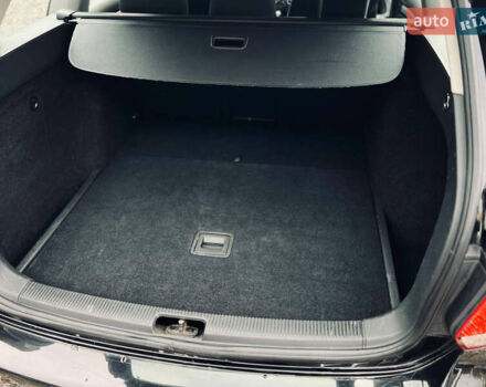 Чорний Фольксваген Гольф, об'ємом двигуна 1.39 л та пробігом 250 тис. км за 8800 $, фото 28 на Automoto.ua