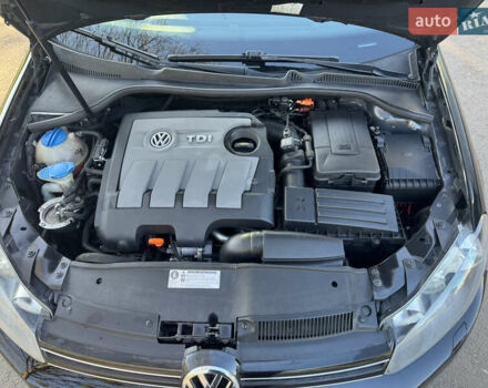 Черный Фольксваген Гольф, объемом двигателя 1.6 л и пробегом 203 тыс. км за 8300 $, фото 30 на Automoto.ua