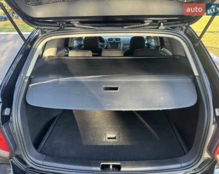 Черный Фольксваген Гольф, объемом двигателя 1.6 л и пробегом 203 тыс. км за 8300 $, фото 20 на Automoto.ua