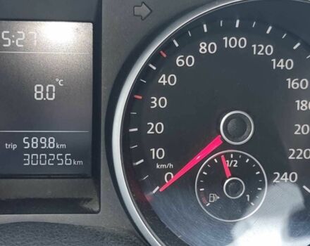 Черный Фольксваген Гольф, объемом двигателя 1.6 л и пробегом 300 тыс. км за 6700 $, фото 1 на Automoto.ua