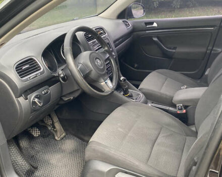 Чорний Фольксваген Гольф, об'ємом двигуна 1.97 л та пробігом 322 тис. км за 7400 $, фото 8 на Automoto.ua