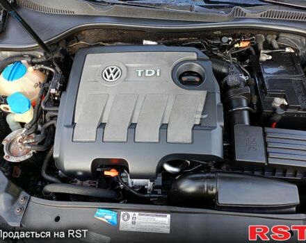 Черный Фольксваген Гольф, объемом двигателя 1.6 л и пробегом 198 тыс. км за 8000 $, фото 8 на Automoto.ua