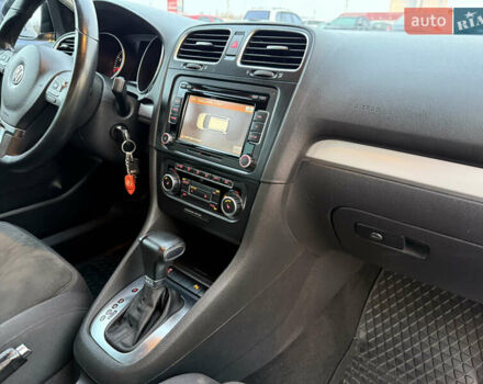 Черный Фольксваген Гольф, объемом двигателя 1.39 л и пробегом 190 тыс. км за 8500 $, фото 21 на Automoto.ua