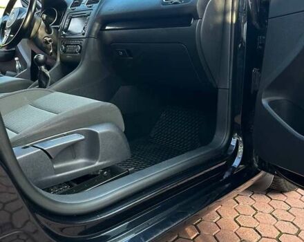 Черный Фольксваген Гольф, объемом двигателя 1.4 л и пробегом 173 тыс. км за 8200 $, фото 13 на Automoto.ua