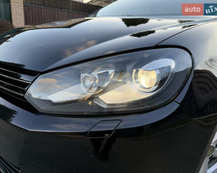 Черный Фольксваген Гольф, объемом двигателя 1.39 л и пробегом 190 тыс. км за 8500 $, фото 2 на Automoto.ua