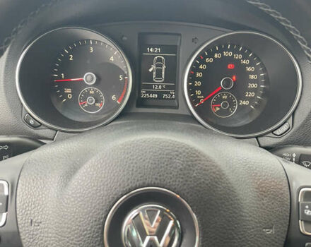 Черный Фольксваген Гольф, объемом двигателя 1.6 л и пробегом 224 тыс. км за 8300 $, фото 16 на Automoto.ua