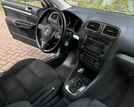Фольксваген Гольф 2011 в Виннице на Automoto.ua Черный Фольксваген Гольф, объемом двигателя 1.97 л и пробегом 238 тыс. км за 9400 $, фото 23 на Automoto.ua