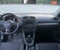 Черный Фольксваген Гольф, объемом двигателя 1.6 л и пробегом 215 тыс. км за 6500 $, фото 12 на Automoto.ua