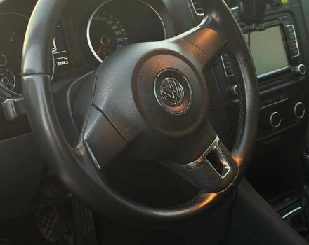 Черный Фольксваген Гольф, объемом двигателя 2 л и пробегом 240 тыс. км за 8600 $, фото 9 на Automoto.ua