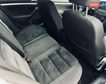 Чорний Фольксваген Гольф, об'ємом двигуна 1.39 л та пробігом 250 тис. км за 8800 $, фото 7 на Automoto.ua