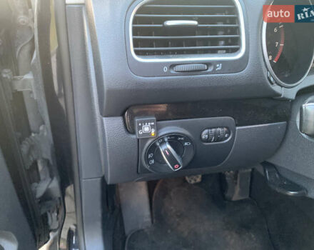 Черный Фольксваген Гольф, объемом двигателя 1.39 л и пробегом 260 тыс. км за 7800 $, фото 8 на Automoto.ua