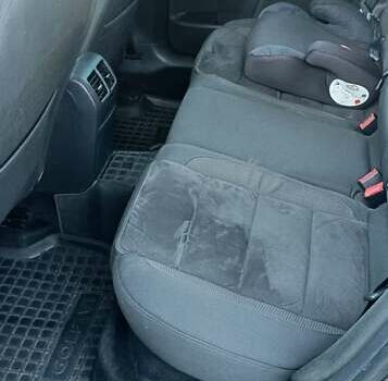 Черный Фольксваген Гольф, объемом двигателя 1.39 л и пробегом 220 тыс. км за 7850 $, фото 14 на Automoto.ua