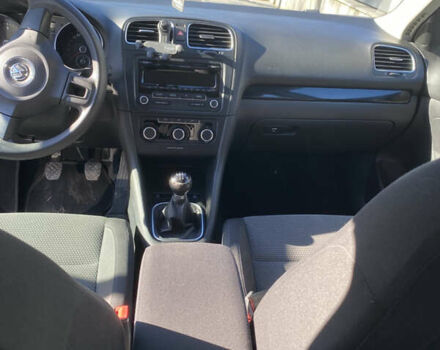 Черный Фольксваген Гольф, объемом двигателя 1.6 л и пробегом 200 тыс. км за 8200 $, фото 3 на Automoto.ua