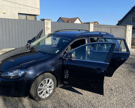 Черный Фольксваген Гольф, объемом двигателя 1.6 л и пробегом 200 тыс. км за 8200 $, фото 5 на Automoto.ua