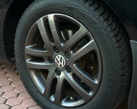 Черный Фольксваген Гольф, объемом двигателя 1.4 л и пробегом 173 тыс. км за 8200 $, фото 2 на Automoto.ua