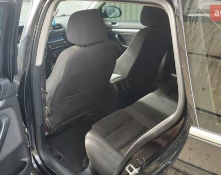 Чорний Фольксваген Гольф, об'ємом двигуна 1.39 л та пробігом 237 тис. км за 7500 $, фото 13 на Automoto.ua