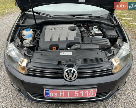Черный Фольксваген Гольф, объемом двигателя 1.6 л и пробегом 224 тыс. км за 8300 $, фото 19 на Automoto.ua