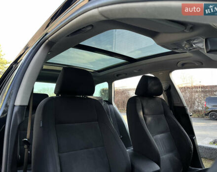 Черный Фольксваген Гольф, объемом двигателя 1.97 л и пробегом 250 тыс. км за 8800 $, фото 28 на Automoto.ua