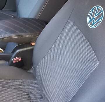 Чорний Фольксваген Гольф, об'ємом двигуна 1.6 л та пробігом 178 тис. км за 8300 $, фото 18 на Automoto.ua