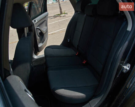 Чорний Фольксваген Гольф, об'ємом двигуна 1.39 л та пробігом 220 тис. км за 7500 $, фото 18 на Automoto.ua