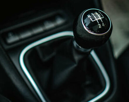 Чорний Фольксваген Гольф, об'ємом двигуна 1.6 л та пробігом 284 тис. км за 7500 $, фото 18 на Automoto.ua