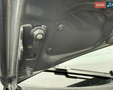 Черный Фольксваген Гольф, объемом двигателя 1.39 л и пробегом 190 тыс. км за 8500 $, фото 25 на Automoto.ua