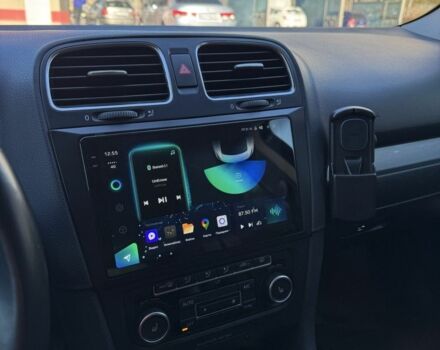 Черный Фольксваген Гольф, объемом двигателя 2 л и пробегом 226 тыс. км за 9500 $, фото 12 на Automoto.ua