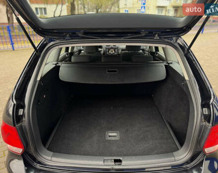 Черный Фольксваген Гольф, объемом двигателя 1.6 л и пробегом 325 тыс. км за 7300 $, фото 23 на Automoto.ua