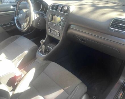 Черный Фольксваген Гольф, объемом двигателя 0 л и пробегом 286 тыс. км за 8390 $, фото 13 на Automoto.ua