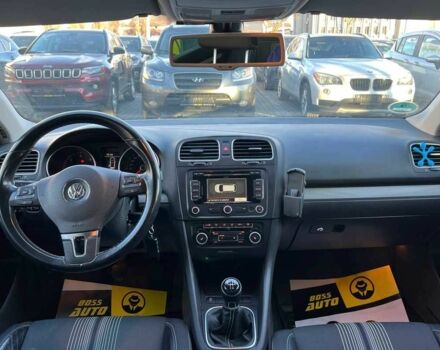 Черный Фольксваген Гольф, объемом двигателя 1.6 л и пробегом 250 тыс. км за 6000 $, фото 19 на Automoto.ua