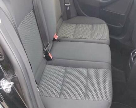 Черный Фольксваген Гольф, объемом двигателя 1.6 л и пробегом 237 тыс. км за 7900 $, фото 22 на Automoto.ua