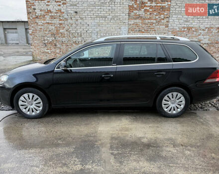 Черный Фольксваген Гольф, объемом двигателя 1.2 л и пробегом 178 тыс. км за 6500 $, фото 2 на Automoto.ua