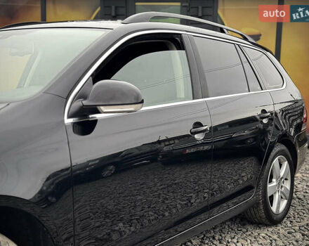 Черный Фольксваген Гольф, объемом двигателя 1.97 л и пробегом 233 тыс. км за 9999 $, фото 28 на Automoto.ua