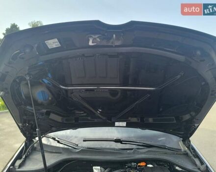 Черный Фольксваген Гольф, объемом двигателя 1.6 л и пробегом 344 тыс. км за 6800 $, фото 8 на Automoto.ua