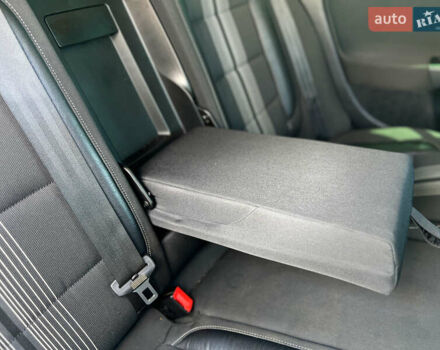 Черный Фольксваген Гольф, объемом двигателя 1.97 л и пробегом 295 тыс. км за 10499 $, фото 20 на Automoto.ua