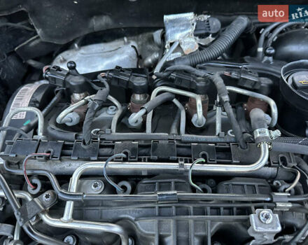 Черный Фольксваген Гольф, объемом двигателя 1.6 л и пробегом 245 тыс. км за 7950 $, фото 11 на Automoto.ua