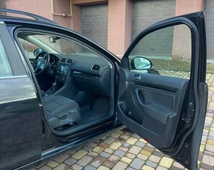 Черный Фольксваген Гольф, объемом двигателя 1.6 л и пробегом 276 тыс. км за 9200 $, фото 23 на Automoto.ua