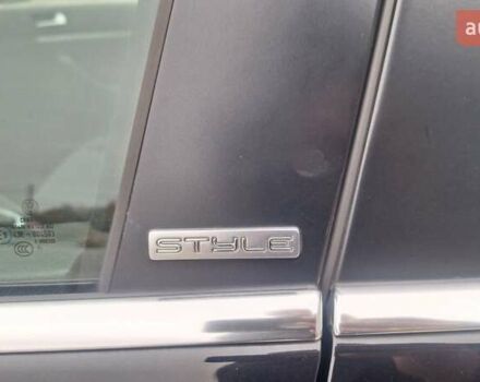 Черный Фольксваген Гольф, объемом двигателя 1.2 л и пробегом 209 тыс. км за 7400 $, фото 41 на Automoto.ua