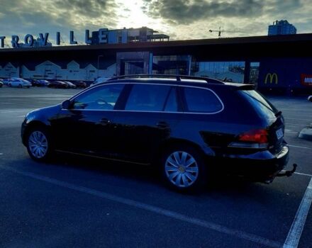 Черный Фольксваген Гольф, объемом двигателя 2 л и пробегом 225 тыс. км за 7800 $, фото 4 на Automoto.ua