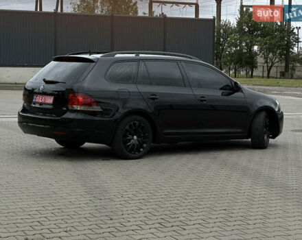 Черный Фольксваген Гольф, объемом двигателя 1.6 л и пробегом 245 тыс. км за 7950 $, фото 5 на Automoto.ua