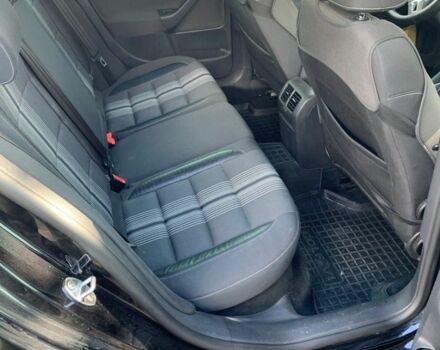 Черный Фольксваген Гольф, объемом двигателя 1.6 л и пробегом 220 тыс. км за 8300 $, фото 8 на Automoto.ua