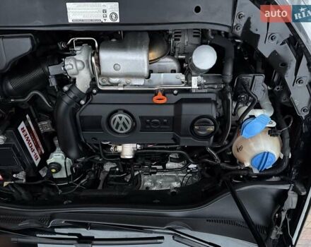 Чорний Фольксваген Гольф, об'ємом двигуна 1.39 л та пробігом 186 тис. км за 8200 $, фото 47 на Automoto.ua
