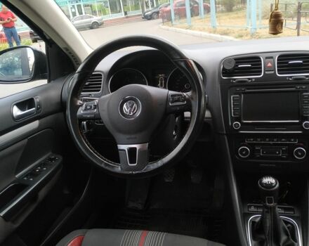 Чорний Фольксваген Гольф, об'ємом двигуна 1.6 л та пробігом 303 тис. км за 8500 $, фото 6 на Automoto.ua