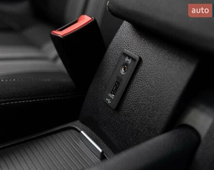 Черный Фольксваген Гольф, объемом двигателя 1.97 л и пробегом 256 тыс. км за 10900 $, фото 33 на Automoto.ua